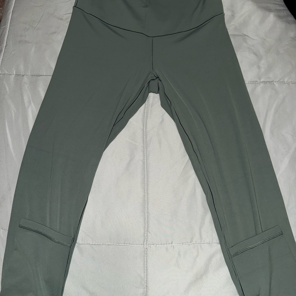 Aerie Sage Green 7/8 Leggings